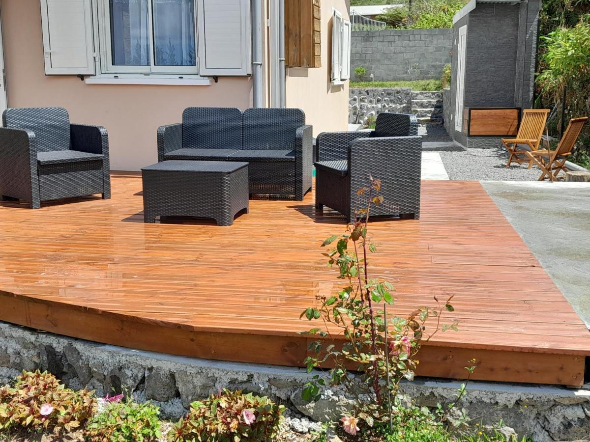 La Kaz Zambaville Avec Jacuzzi Privatif La Plaine des Palmistes Eksteriør bilde